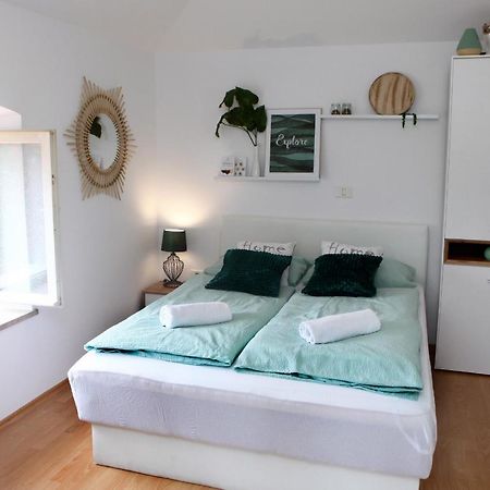 Cool & Romantic Studio In Portoroz Jb3 Eksteriør billede